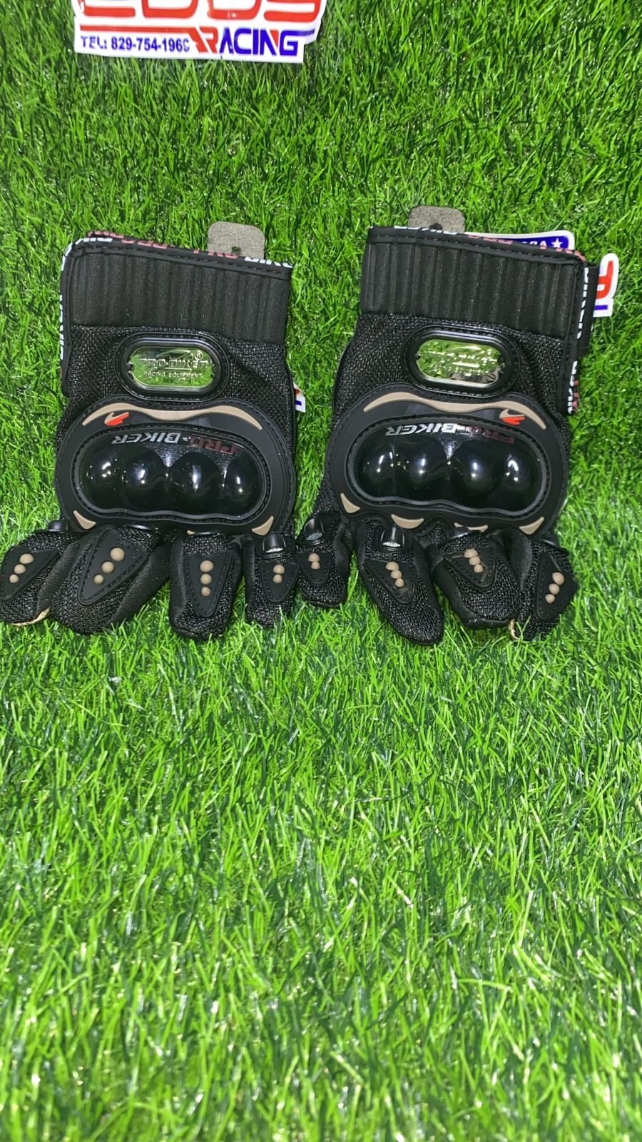 Pro Biker Medium Black Gloves RD$590 | Eddy Racing