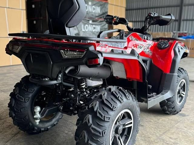 Importadora Eddy Racing, a motorcycle parts and accessories store in the Dominican Republic.