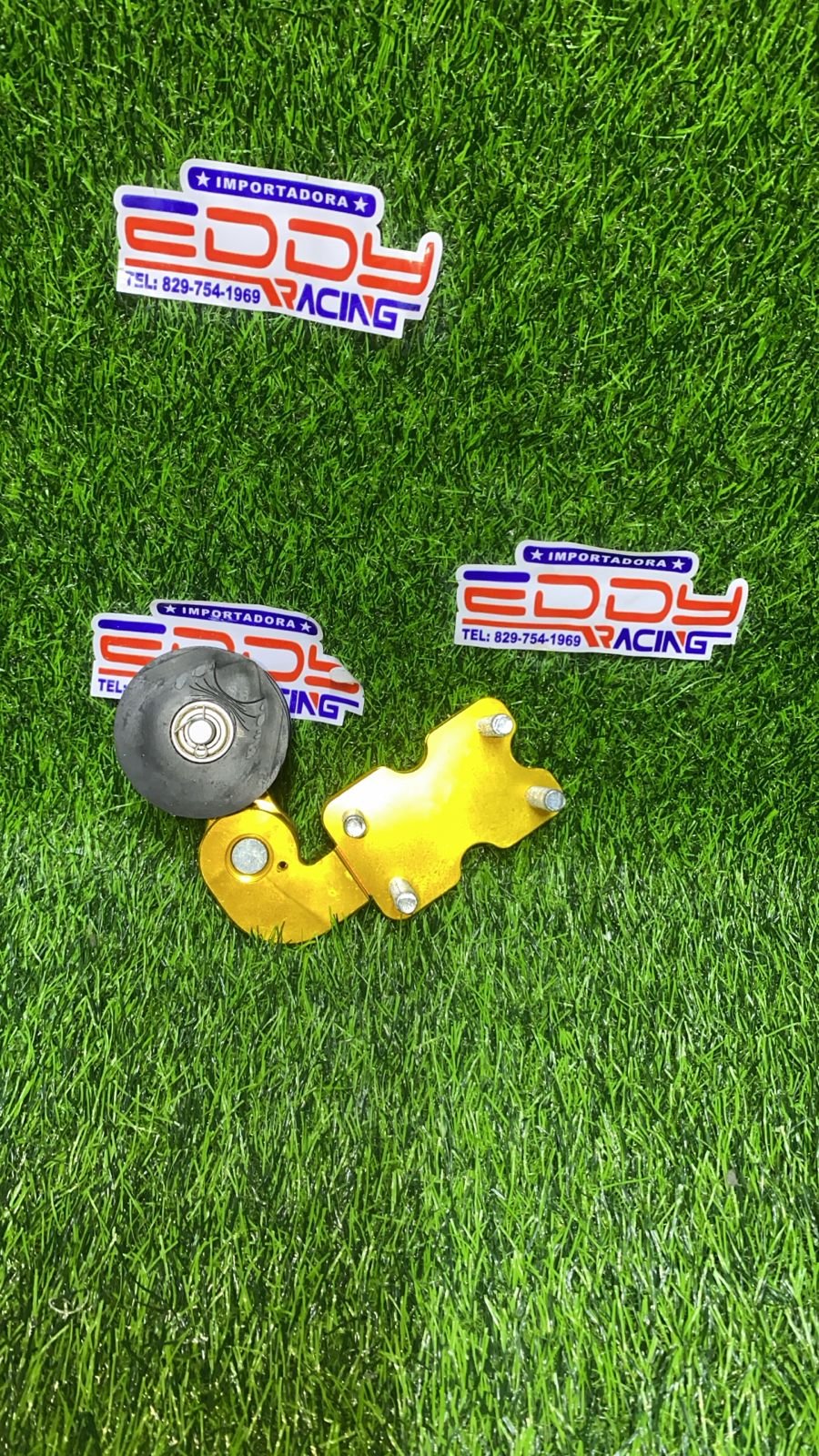 Tensor de cadena montado tipo catre estándar color dorado, repuesto reforzado para motocicletas, duradero y de fácil instalación.